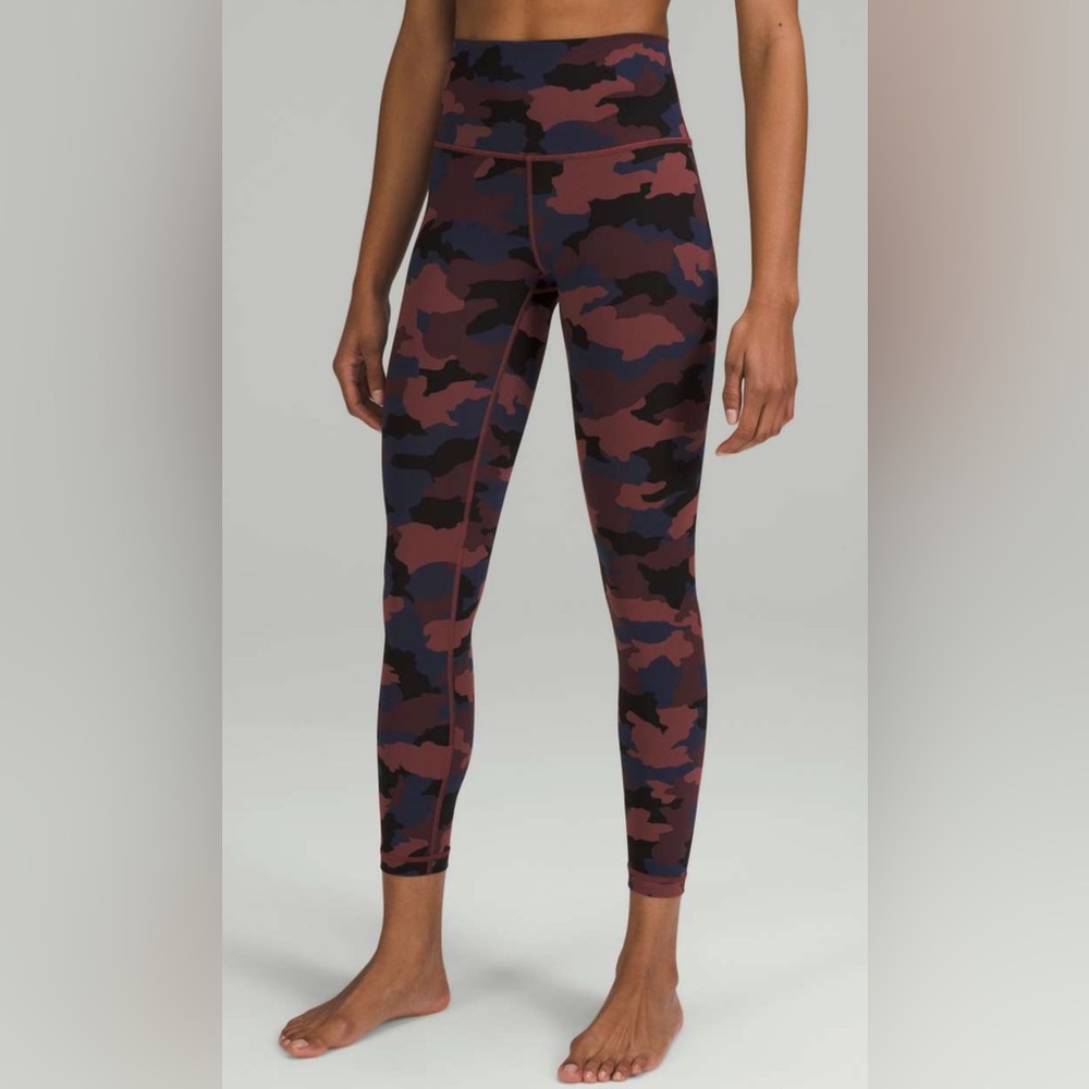 LULULEMON Wunder Under High-Rise Tight Leggings 24” Purple Black Camo Size‎ 12